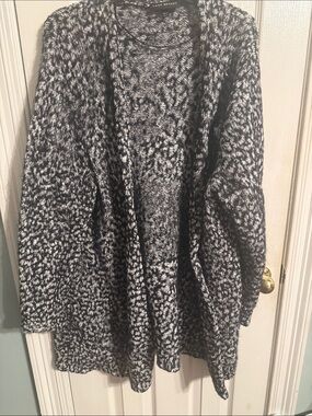 Lane Bryant Black and White Marled Knit Sweater